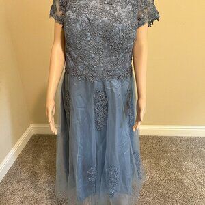 NWT-Bridal Dress Size XL